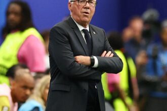 ancelotti-explica-estrategia-e-cogita-endrick-titular-nas-oitavas