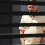 bolsonaro-presta-depoimento-a-policia-sobre-apreensao-de-arma