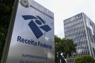 receita-paga-nesta-terca-maior-lote-de-restituicao-do-ir-da-historia