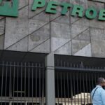 com-alivio-da-guerra,-petrobras-reduz-preco-do-querosene-de-aviacao