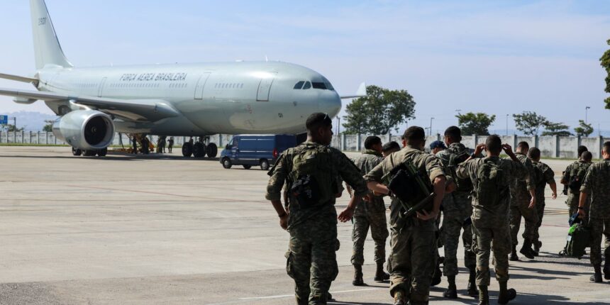 fab-envia-militares-e-18-toneladas-de-medicamentos-para-a-venezuela