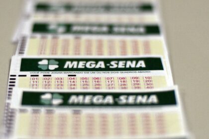 mega-sena-acumula-e-premio-principal-vai-para-r$-27-milhoes