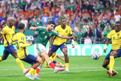 mexico-bate-equador-e-avanca-as-oitavas-de-final-da-copa