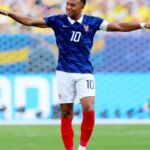 com-dois-gols-de-mbappe,-franca-despacha-suecia-e-avanca-as-oitavas