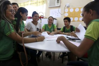pe-de-meia:-nascidos-em-setembro-e-outubro-recebem-parcela