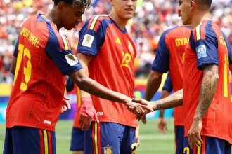 espanha-repete-feito-do-brasil-de-1958-em-classificacao-sobre-austria