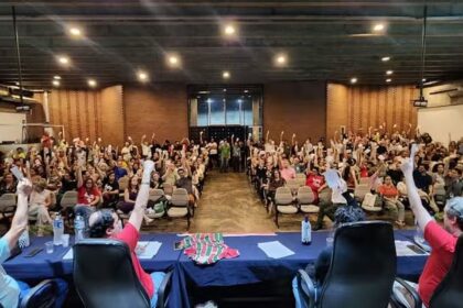 professores-da-uerj-suspendem-greve,-apos-tres-meses-de-paralisacao