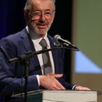 brasil-nao-vai-abandonar-a-mesa,-diz-ministro-sobre-taxacao-dos-eua
