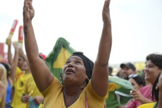 pm-reforca-a-seguranca-em-pontos-de-concentracao-de-torcedores-no-rio