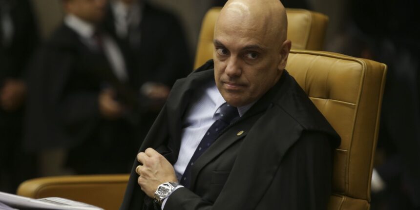 stf-da-48h-para-tribunais-explicarem-pagamentos-acima-do-limite-a-juiz