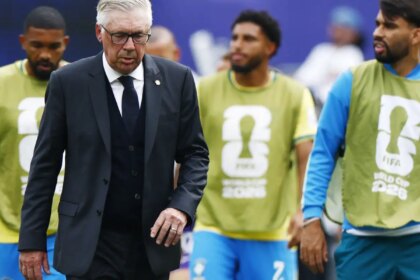 ancelotti-lamenta-eliminacao-e-ja-projeta-novo-ciclo:-“nao-e-o-fim”