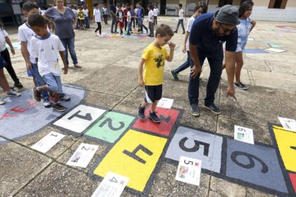 ferias-escolares-de-2027-coincidirao-com-copa-feminina:-de-24/6-a-25/7