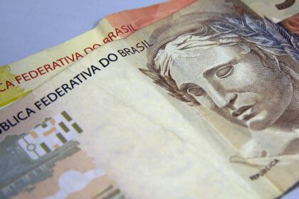 poupanca:-saques-superam-depositos-em-r$-39,3-bilhoes-no-semestre