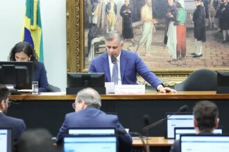 ccj-da-camara-aprova-fim-da-aposentadoria-como-punicao-para-juizes
