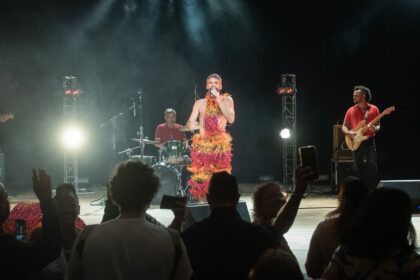 tv-brasil:-cena-musical-apresenta-show-do-cantor-pernambucano-almerio