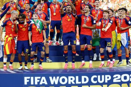 espanha-domina-argentina,-vence-na-prorrogacao-e-leva-o-bi-da-copa