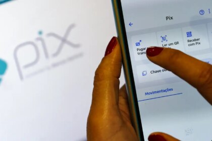 fmi-elogia-pix-e-cobra-autonomia-financeira-do-banco-central