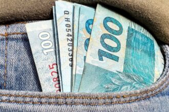 beneficiarios-com-nis-de-final-5-recebem-bolsa-familia-de-julho