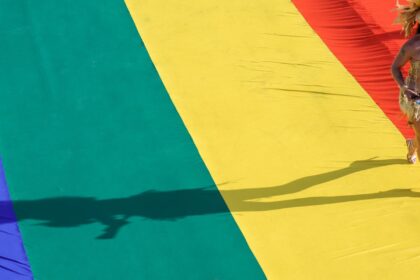 parada-brasilia-orgulho-traz-campanha-do-voto-contra-o-preconceito