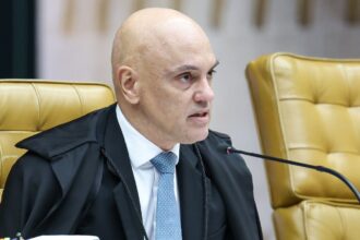 moraes-da-48-horas-para-bolsonaro-informar-se-autorizou-video-com-ia