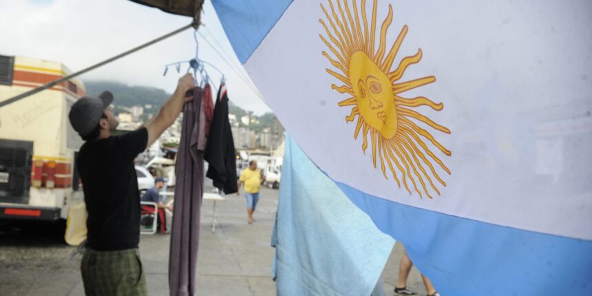 quase-metade-dos-jovens-argentinos-vive-em-vulnerabilidade-social