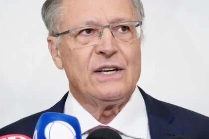 psb-oficializa-candidatura-de-alckmin-a-vice-presidencia-da-republica