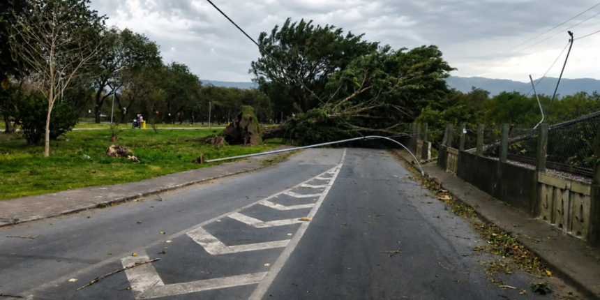vento-chega-a-125-km/h-e-provoca-ao-menos-duas-mortes-em-sao-paulo