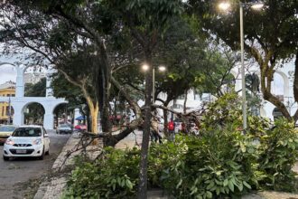 ventania-causa-apagao-e-paralisa-transportes-no-rio-de-janeiro