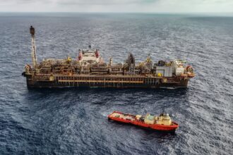 leiloes-de-petroleo-em-outubro-terao-recorde-de-areas-em-disputa