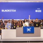 jovens-negrosdo-rio-e-da-bahiarecebem-bolsa-para-estudar-no-exterior