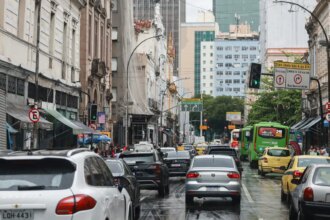 adesivo-eleitoral-pode-levar-a-perda-da-cobertura-de-seguro