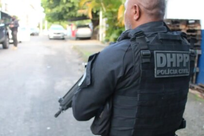 policia-civil-dabahia-bloqueia-milhoes-de-comercio-ilegal-de-armas
