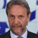 apos-avc-isquemico,-lider-do-pt-na-camara-continua-internado