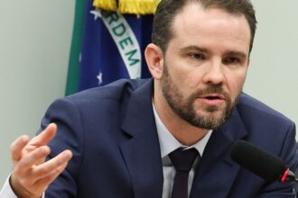 durigan-rebate-criticas-de-inercia-sobre-crise-do-brb