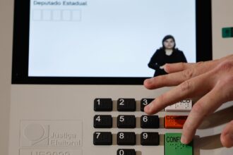 campanha-eleitoral-nas-ruas-e-propaganda-virtual-comecam-neste-domingo
