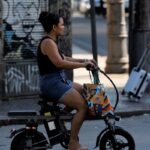 fenomeno-das-bikes-eletricas-e-tema-do-caminhos-da-reportagem