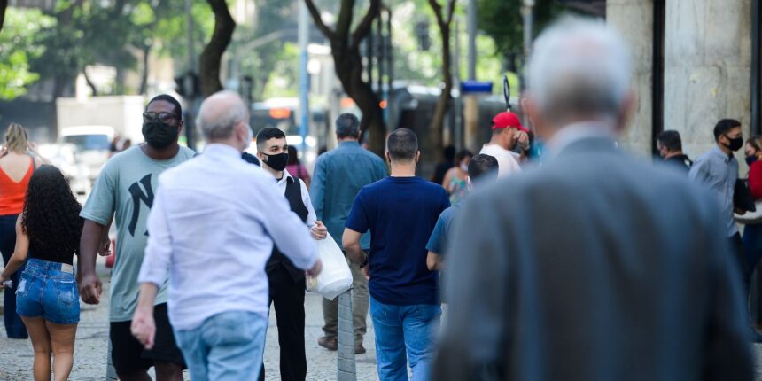 para-81%-dos-brasileiros,-e-fundamental-que-candidato-acredite-em-deus