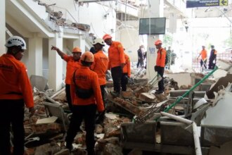 indonesia:-numero-de-mortos-no-terremoto-chega-a-100