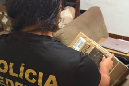 pf-mira-grupo-suspeito-de-desviar-encomendas-postais