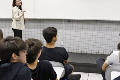 mais-de-625-mil-pessoas-fazem-a-prova-nacional-docente-neste-domingo