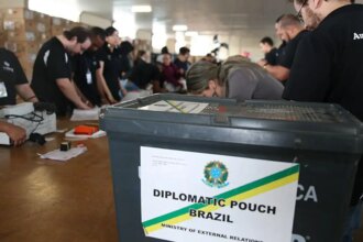 quase-1-milhao-de-brasileiros-no-exterior-poderao-votar-nas-eleicoes