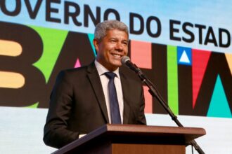 jeronimo-e-reeleito-governador-no-primeiro-turno-na-bahia