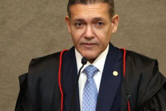 kassio-atende-flavio-e-suspende-circulacao-de-jornal-de-sindicato