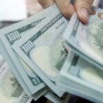 dolar-sobe-1,15%-e-fecha-a-r$-5,09-em-dia-de-cautela