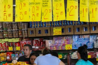 governo-preve-credito-a-empresas-afetadas-por-fim-da-6×1,-diz-durigan