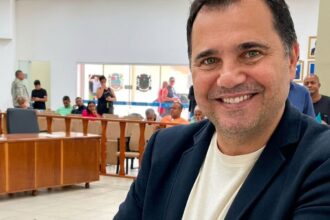 secretario-de-queimados-morre-baleado-em-abordagem-policial-no-rj