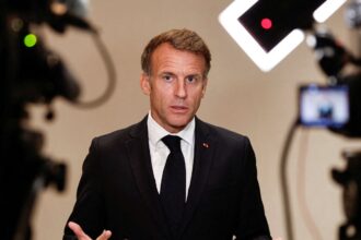 governo-frances-anuncia-proibicao-de-protestos-ilegitimos