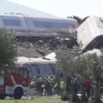 brasil-lamenta-acidente-de-trem-na-espanha,-em-que-mais-de-60-morreram